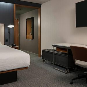 Zimmer mit Queensize-Bett